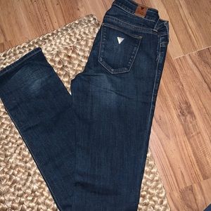 GUESS JEANS